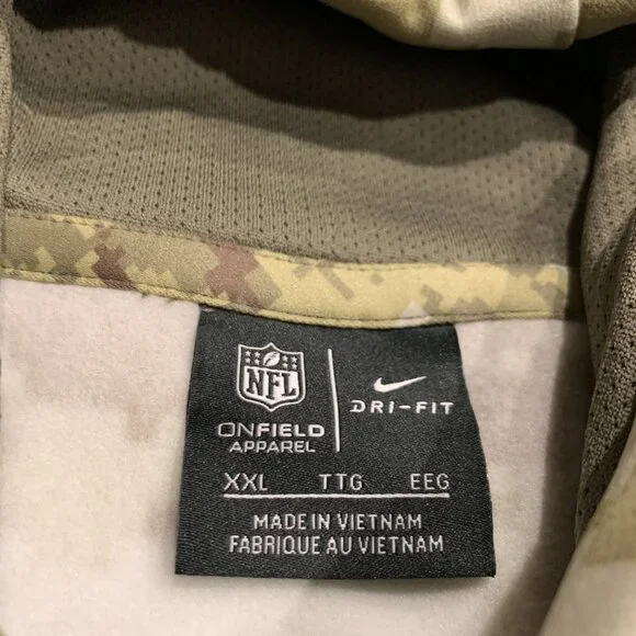 Nike Camouflage Hoodie with New England Patriots Team Logo - Picture 5 of 8